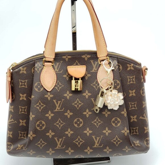 100% Auth Louis Vuitton Lock & Key with unbranded Bagcharm, Keycharm, Keychain - Picture 1 of 8